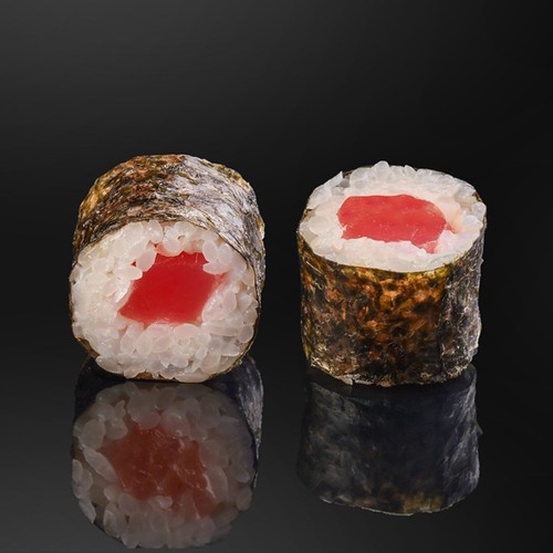 Maki Roll with Tuna